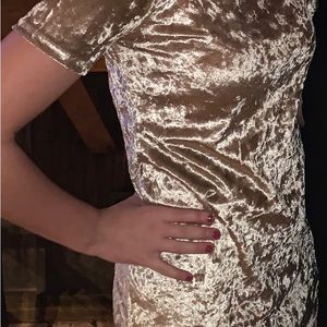 GOLD CRUSHED VELVET T SHIRT DRESS